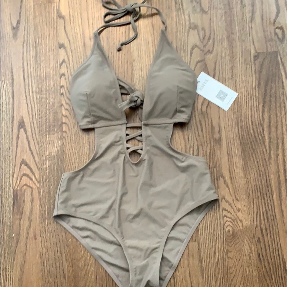 Women’s one piece swimsuit